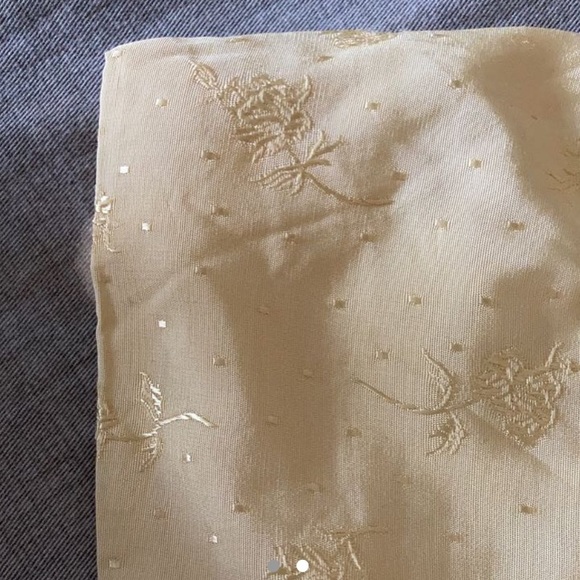 Stalled In Love Set - Shekou Woman - Picture 2 of 2